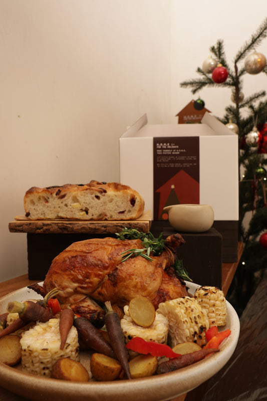 IO Festive Box (5 days pre order)